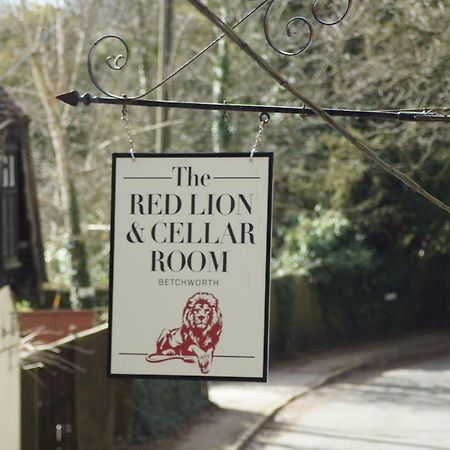 The Red Lion & Cellar Room, Betchworth Exterior photo